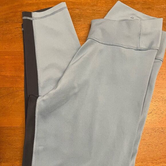 3 Pcs Adidas Matching Sports Wear TANK-SHORTS-LEGGINGS. - Picture 6 of 8